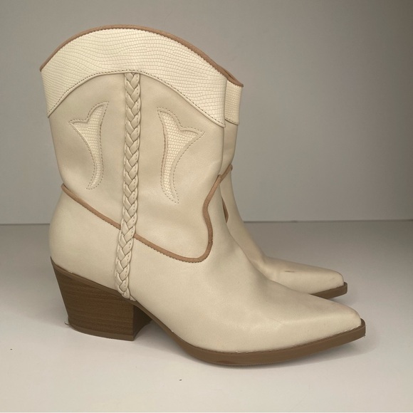 Universal Thread Ivory Shana Mid Calf Western Boot 6.5 - Picture 5 of 15